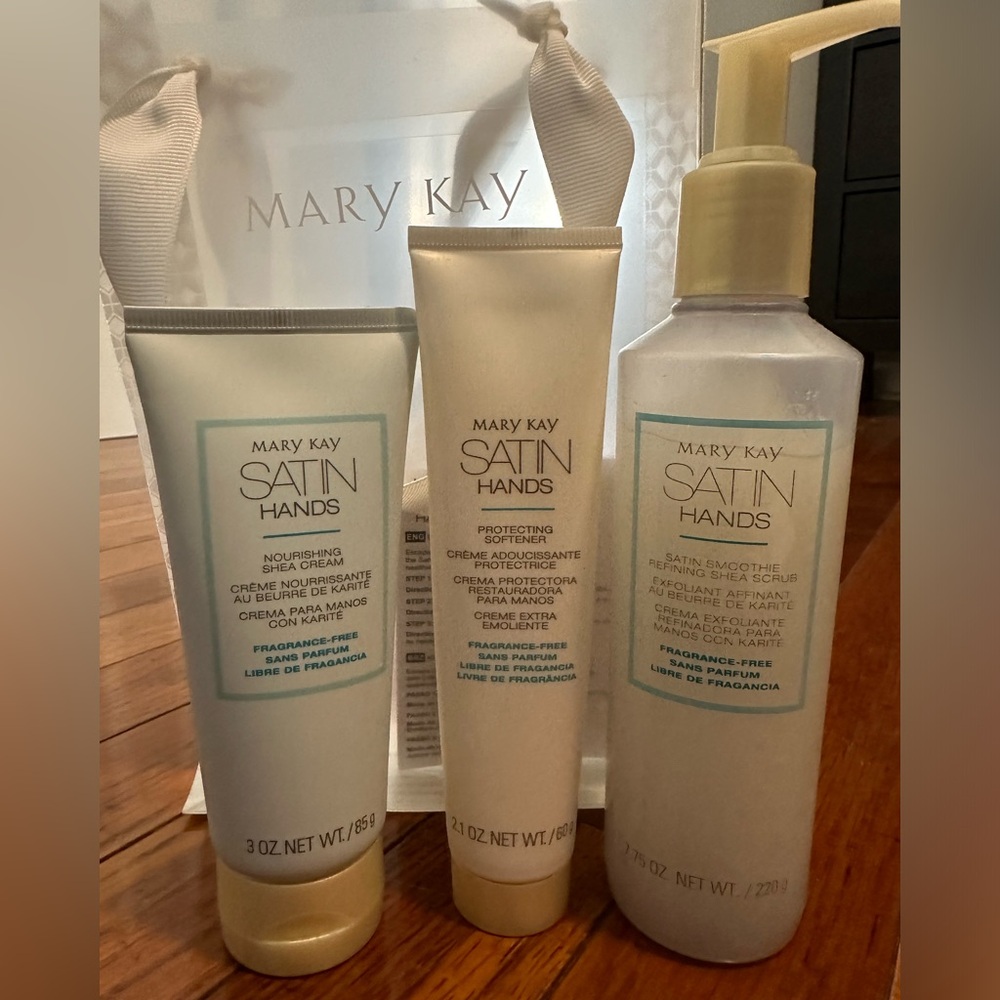 Fragrance-Free Satin Hands Pampering Set